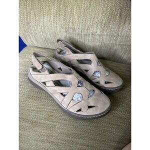 Bionica Tan Leather Sandals Women Fisherman Hook‎ & Loop Comfort 8M